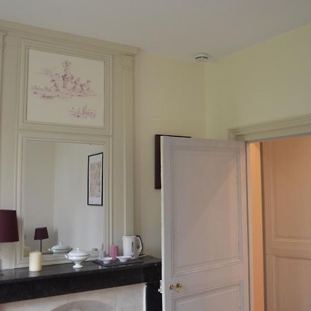 Le Gite Du Bas Manoir Bretteville-sur-Odon Ngoại thất bức ảnh