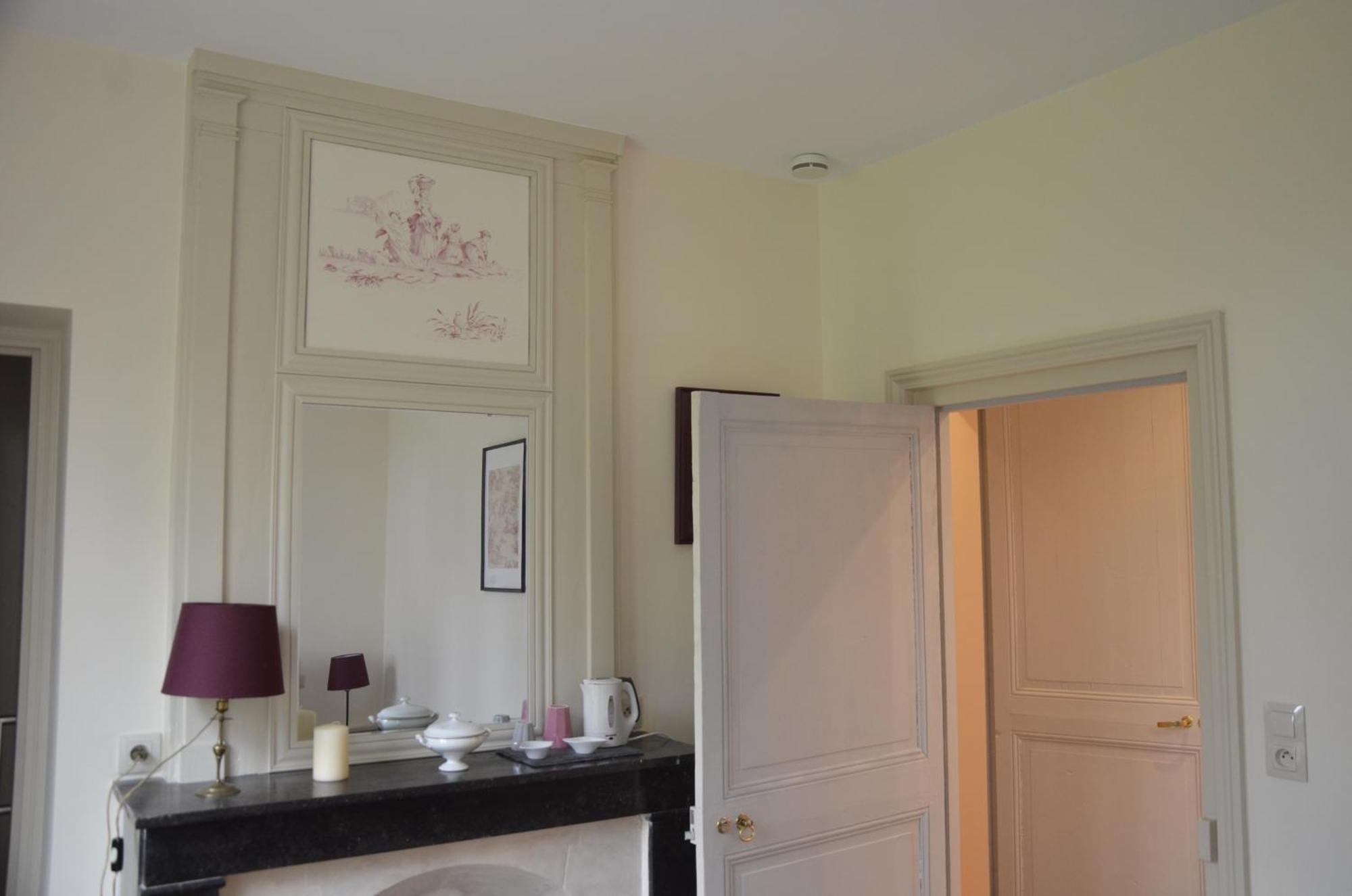 Le Gite Du Bas Manoir Bretteville-sur-Odon Ngoại thất bức ảnh